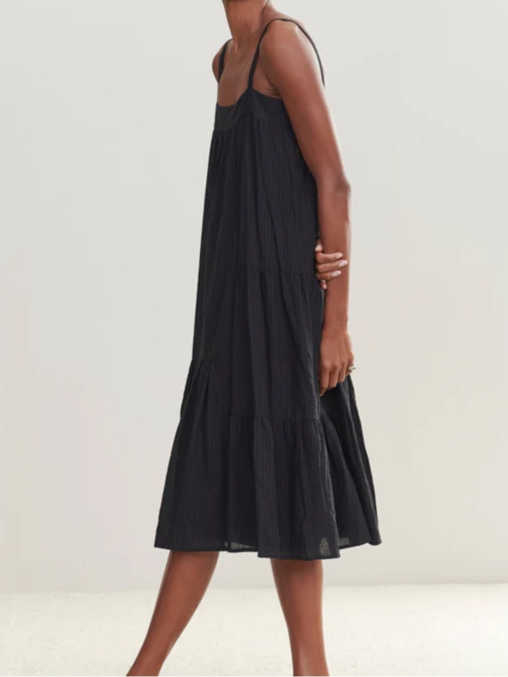 Jenni Kayne Black Seersucker Midi Dress | Size Small | Tiered Summer Dress
